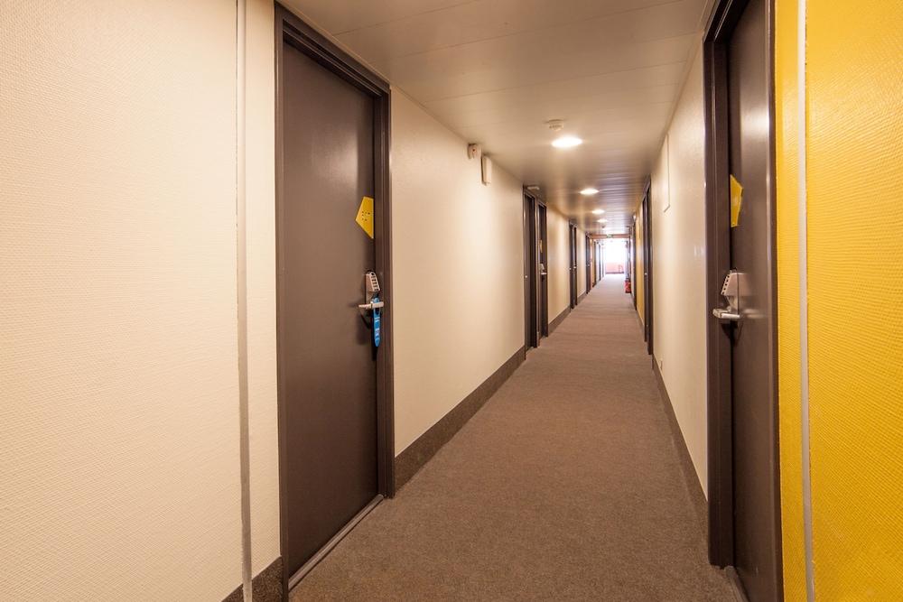 B&B Hotel Strasbourg Nord Artisans วองเดนไนม์ ภายนอก รูปภาพ