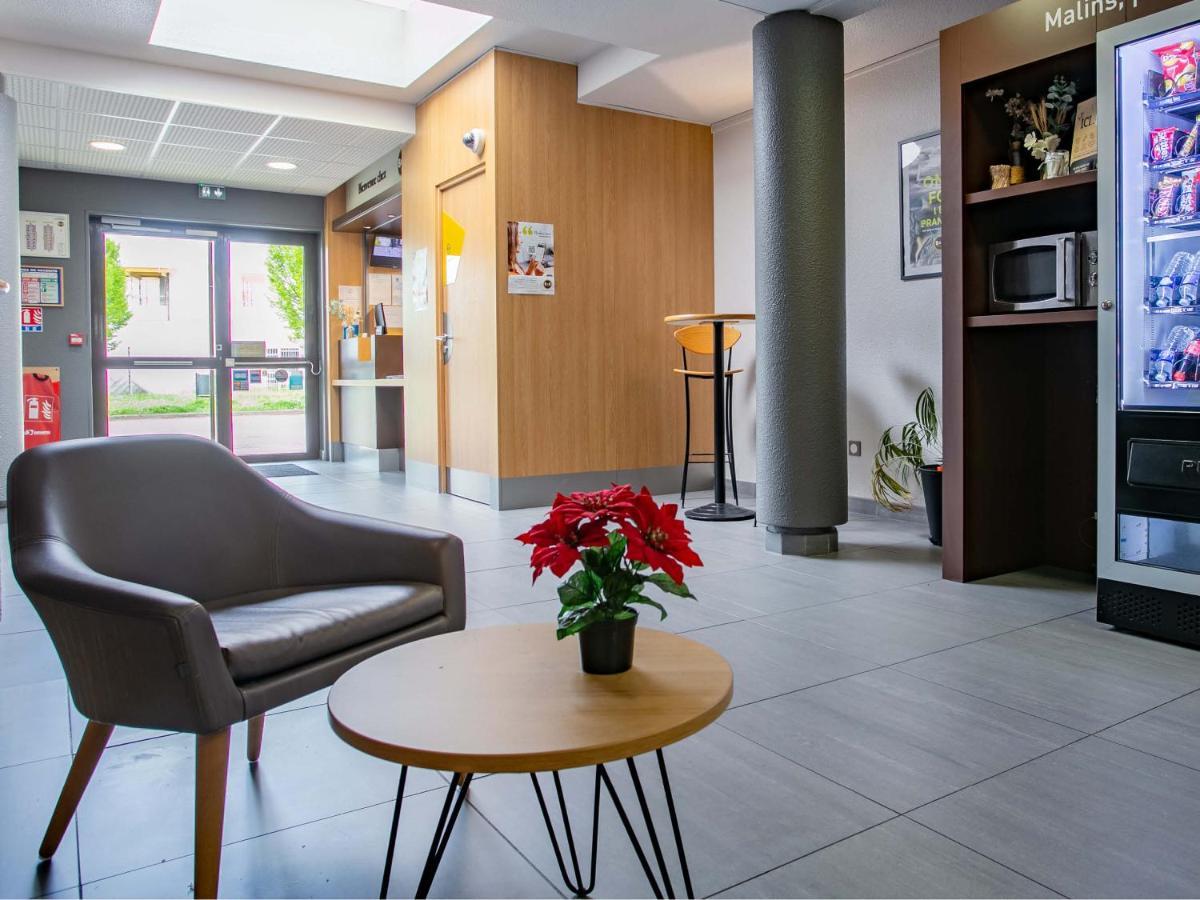 B&B Hotel Strasbourg Nord Artisans วองเดนไนม์ ภายนอก รูปภาพ