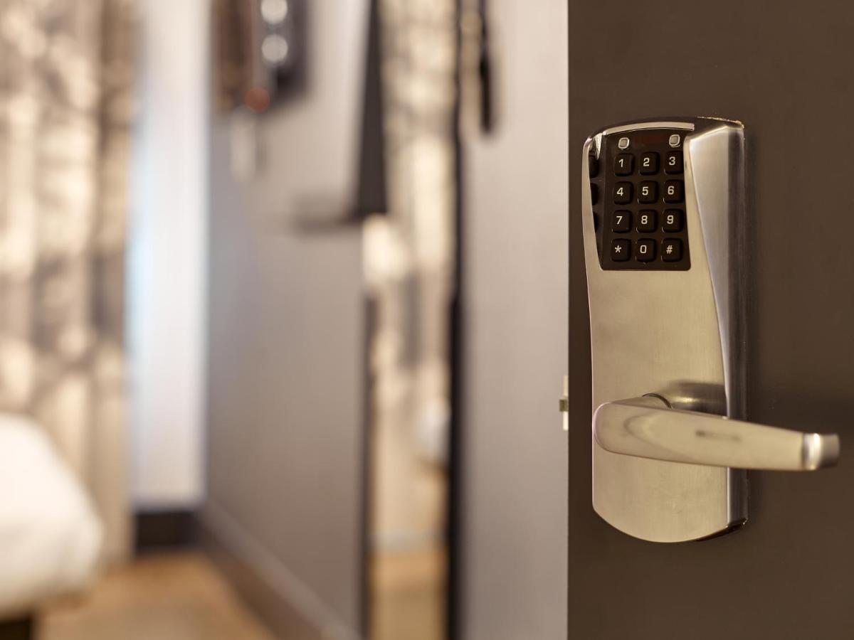 B&B Hotel Strasbourg Nord Artisans วองเดนไนม์ ภายนอก รูปภาพ