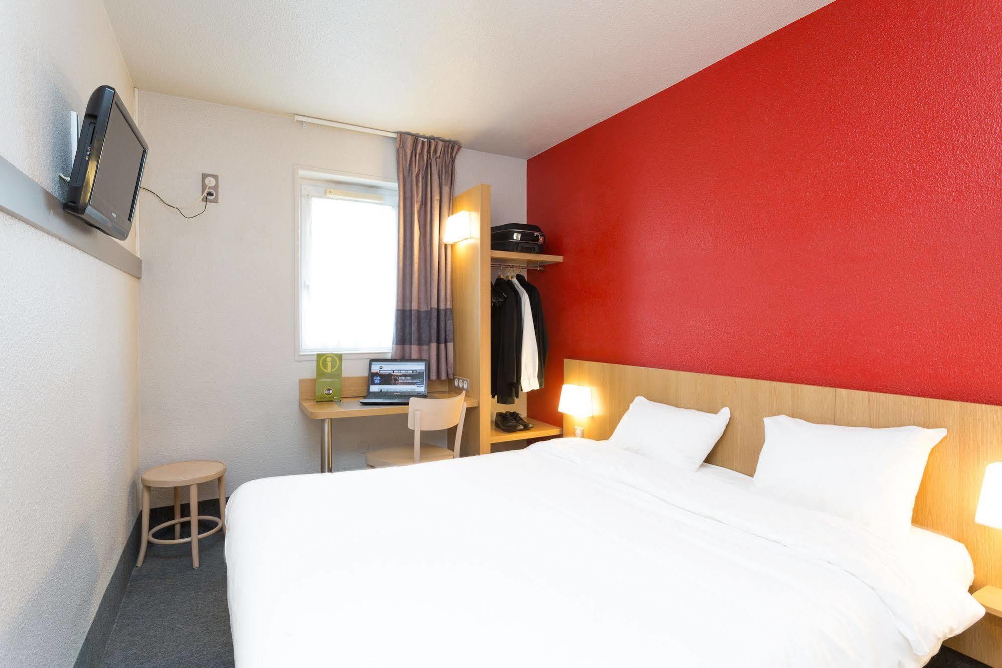 B&B Hotel Strasbourg Nord Artisans วองเดนไนม์ ภายนอก รูปภาพ
